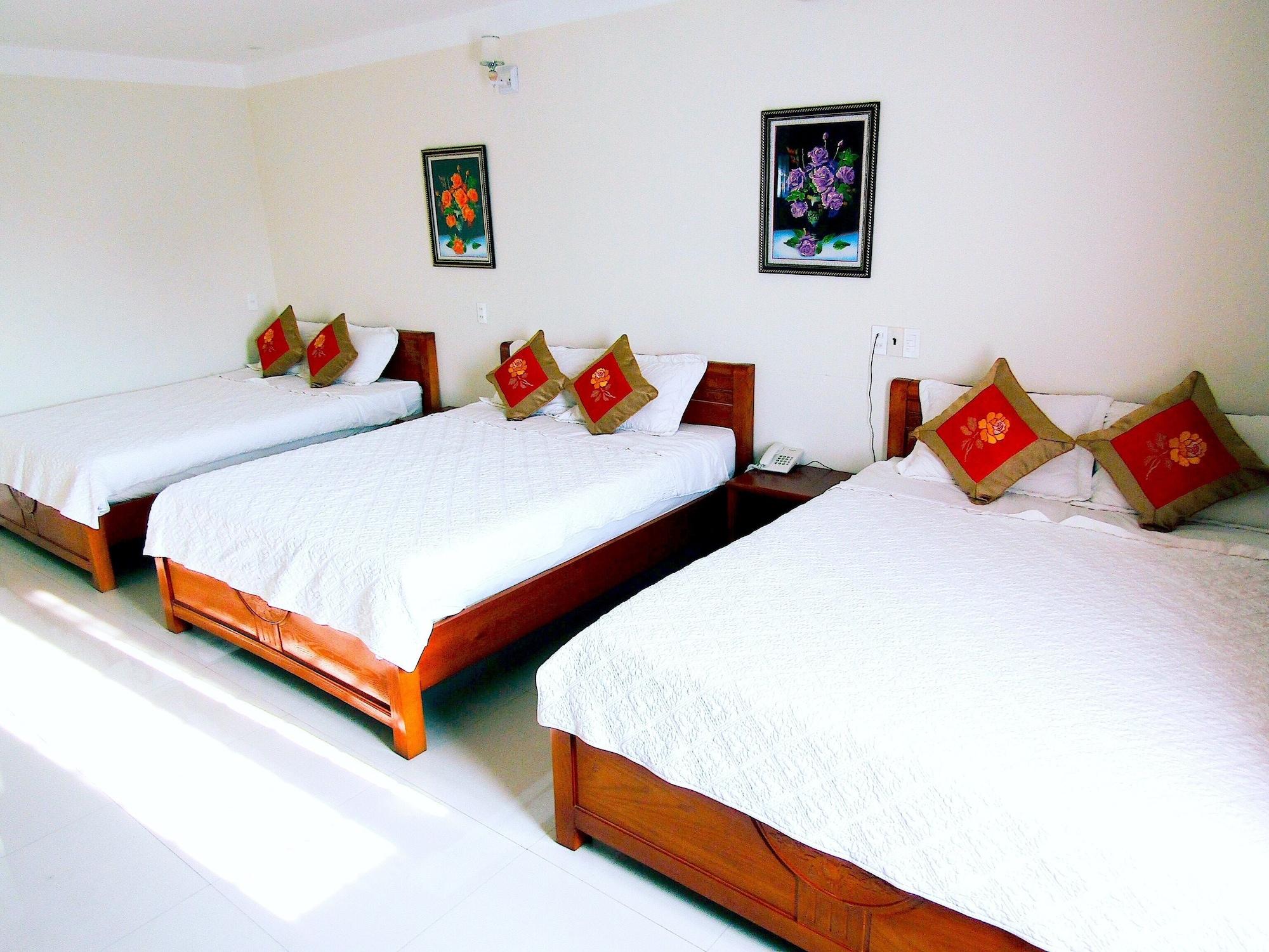 Hoang Dat Hotel Ðồng Hới Buitenkant foto