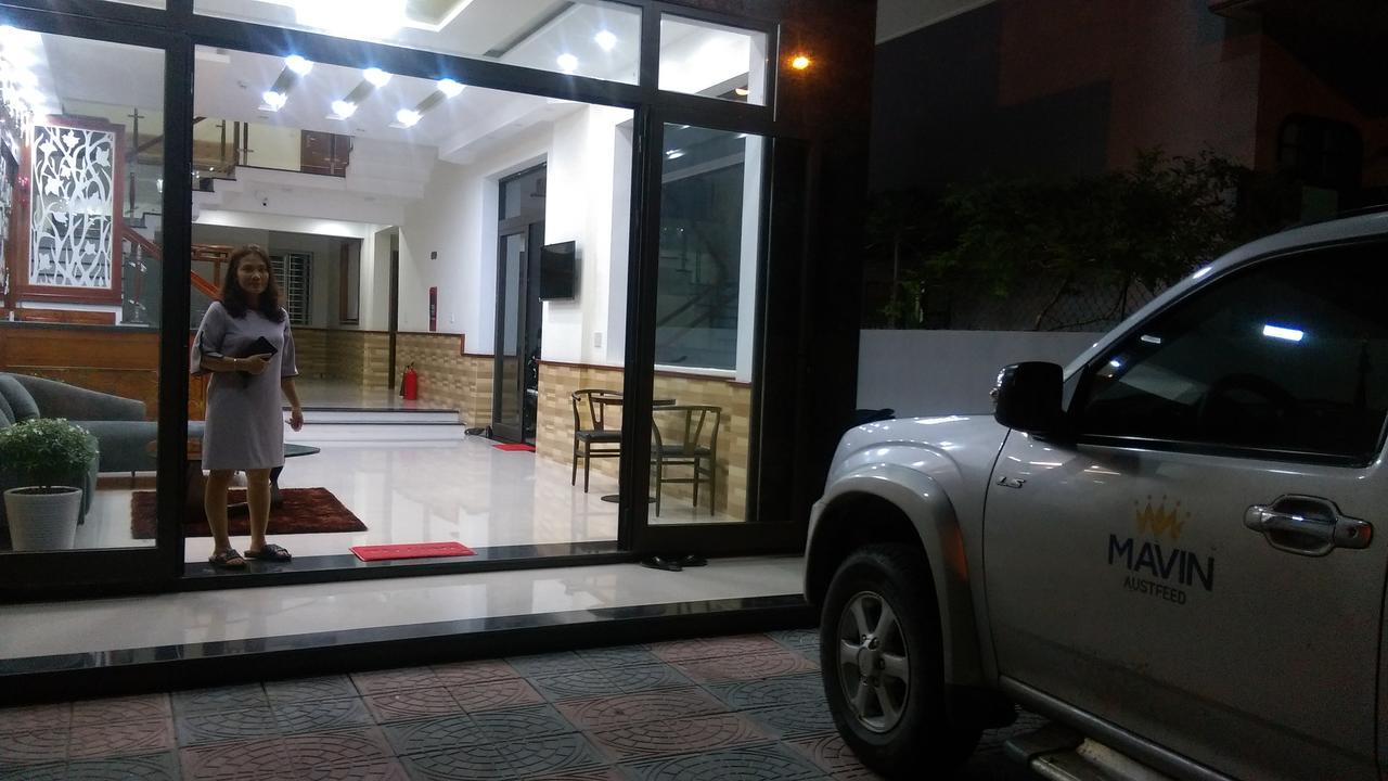 Hoang Dat Hotel Ðồng Hới Buitenkant foto